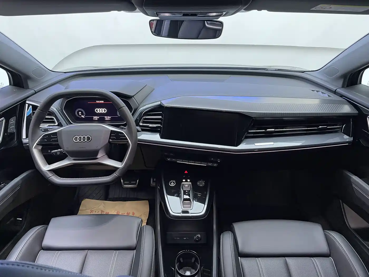 Audi Q4 e-tron 2024 40 e-tron Creation Edition фото 9