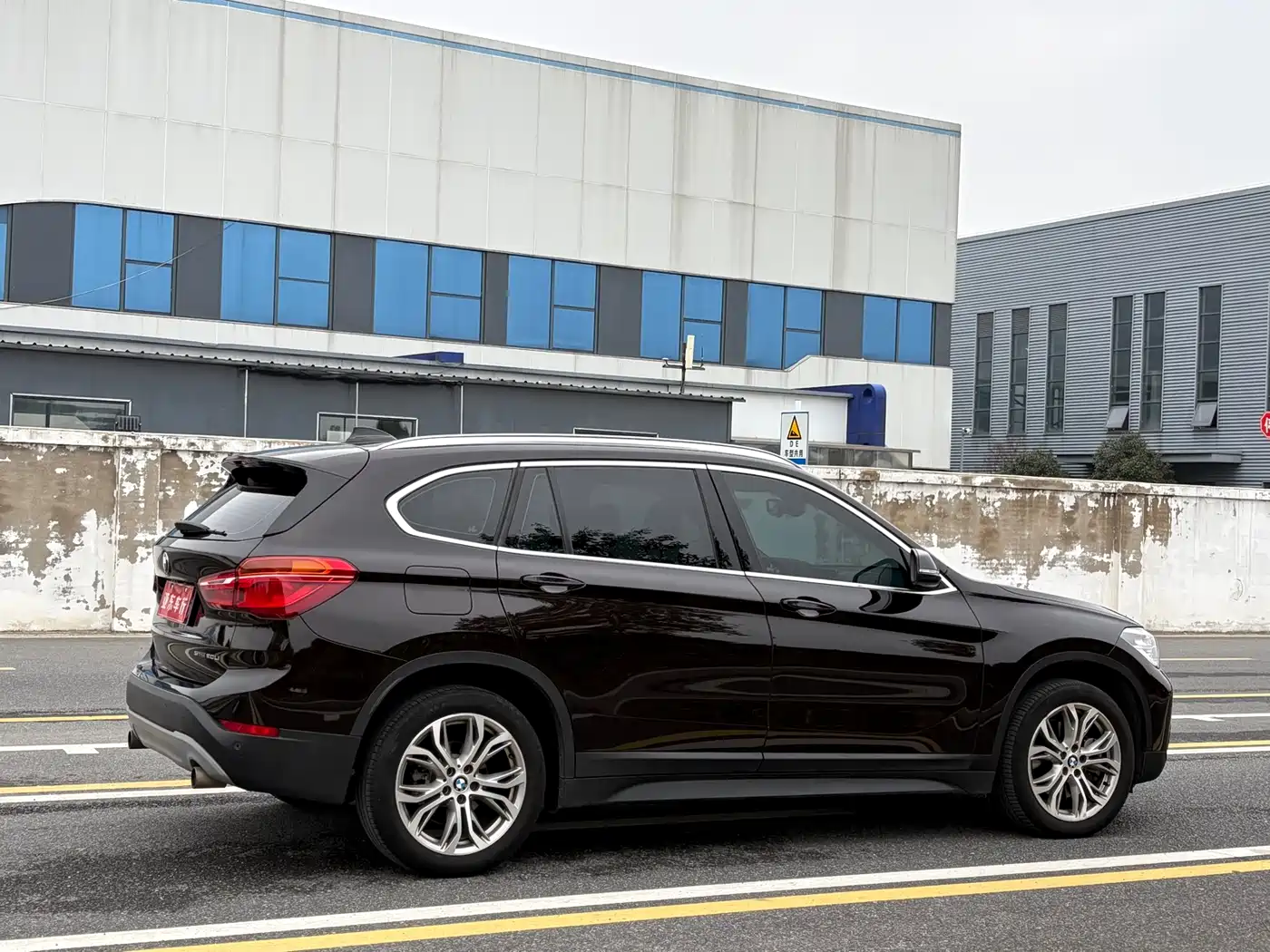 BMW X1 2018 sDrive20Li Leading Model фото 6