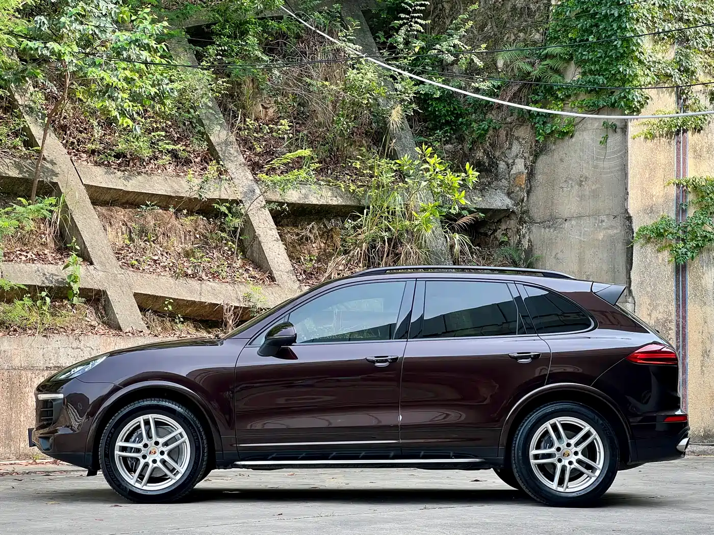 Porsche Cayenne 2016 Cayenne Platinum Edition 3.0T фото 4