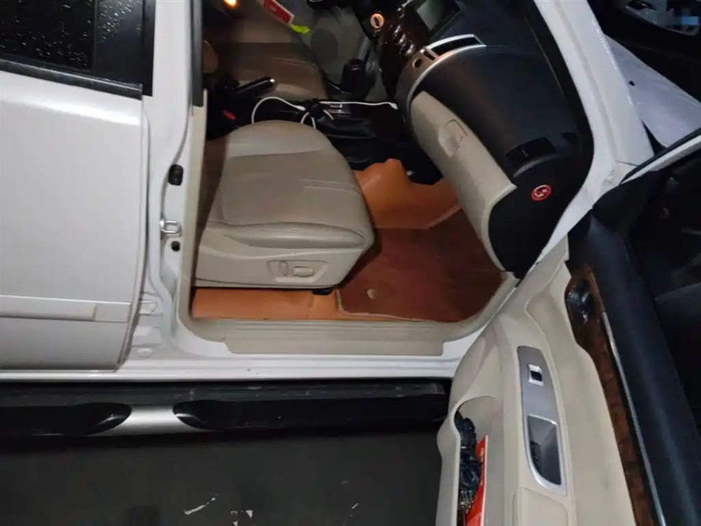 Mitsubishi Pajero Sport 2013 3.0L Automatic 4WD Flagship фото 20