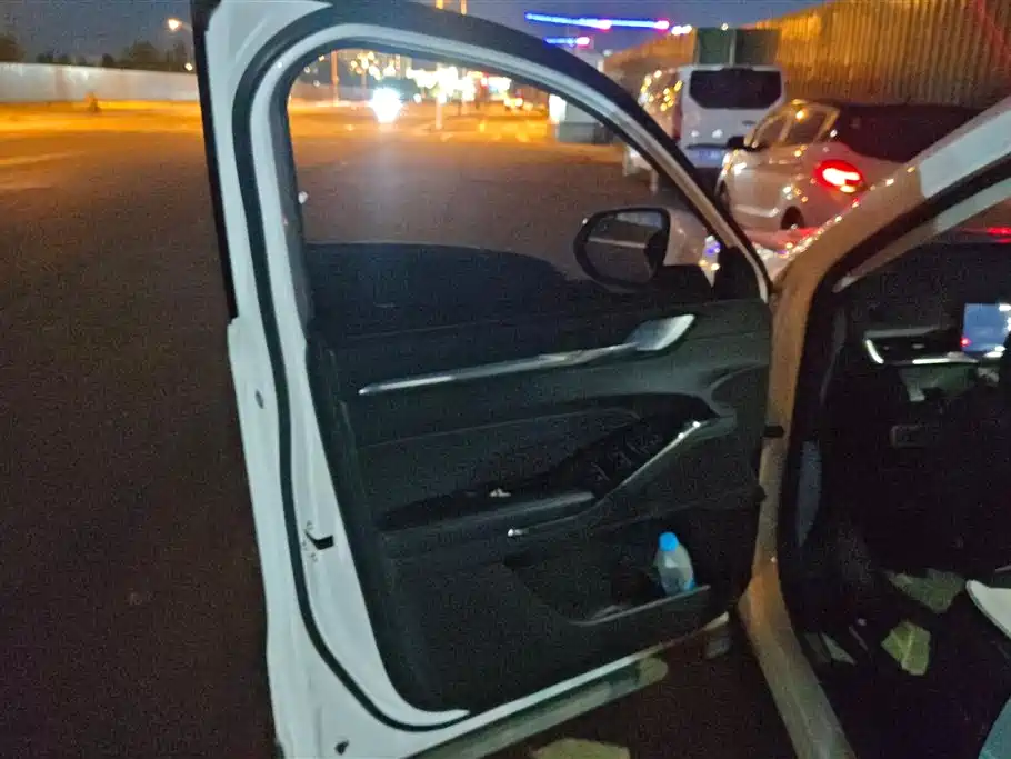 Haval H6 2021 3rd Generation 2.0T Auto 2WD Max фото 7