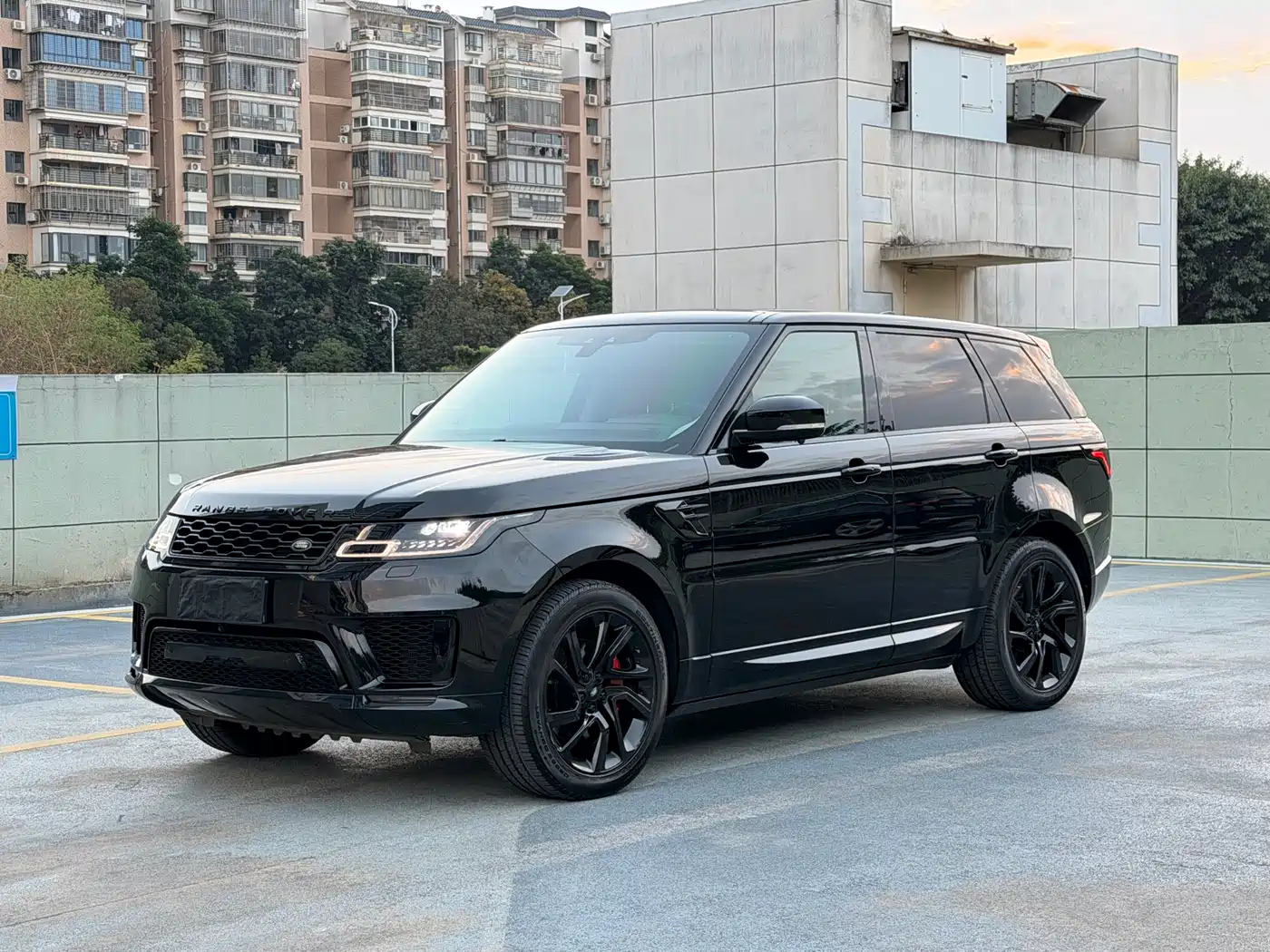 Land Rover Range Rover Sport 2018 3.0 SC V6 HSE DYNAMIC фото 3
