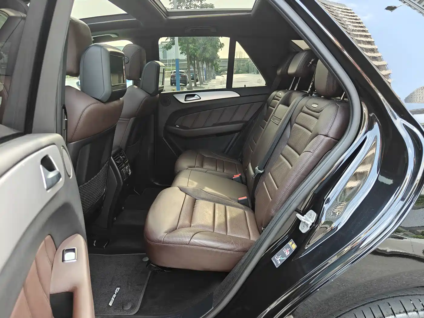Mercedes-Benz M-Class AMG 2014 AMG ML 63 фото 6