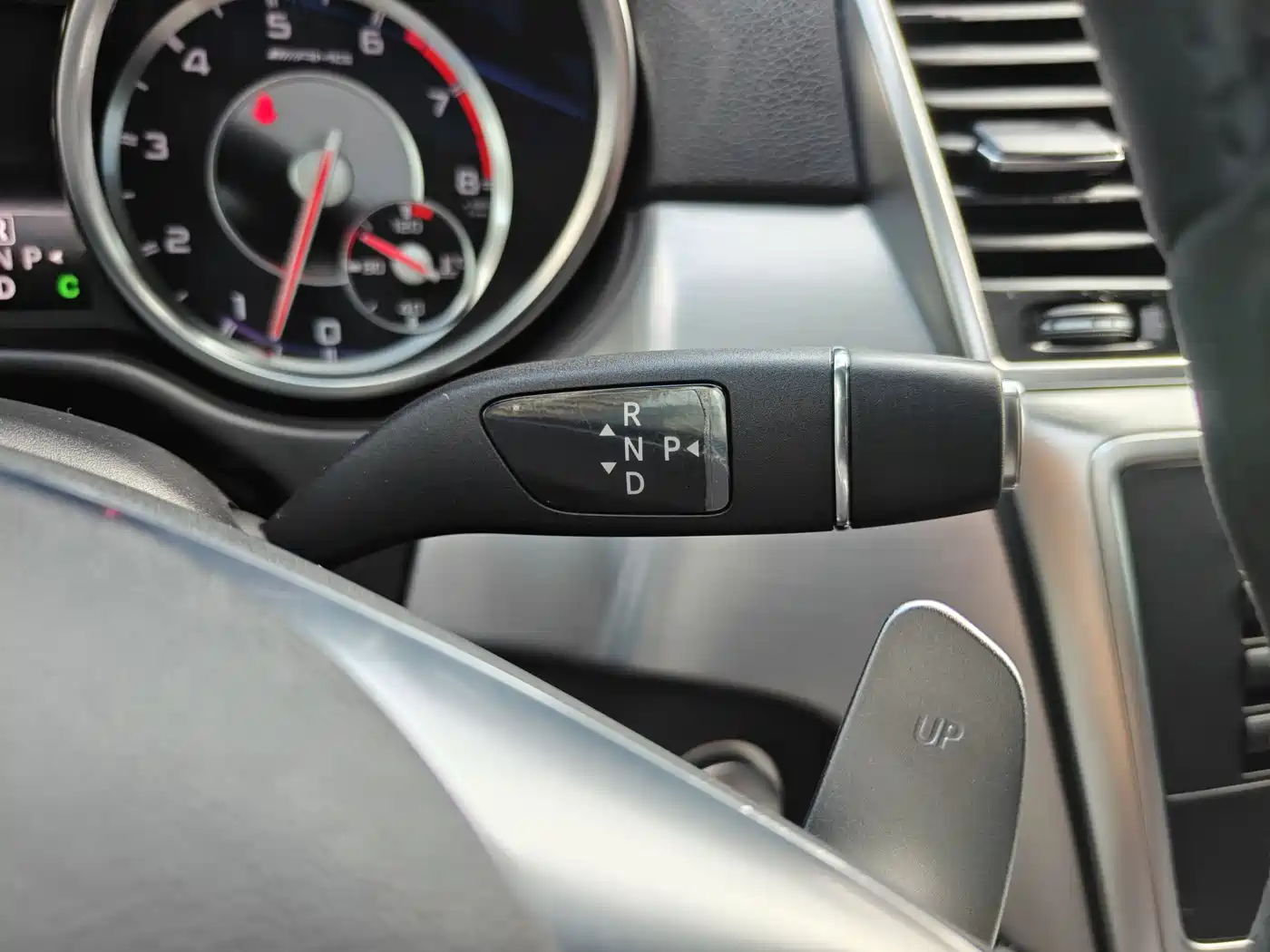 Mercedes-Benz M-Class AMG 2014 AMG ML 63 фото 20