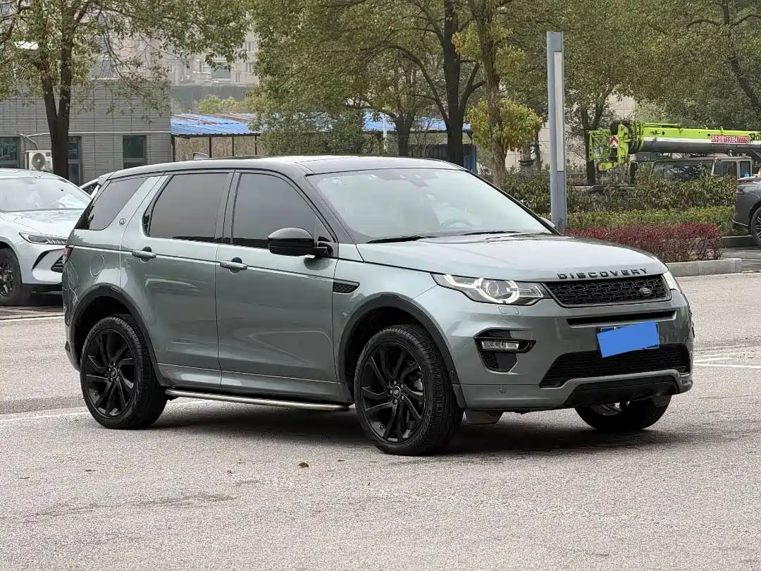 Land Rover Discovery Sport 2019 240PS SE Edition China V фото 3