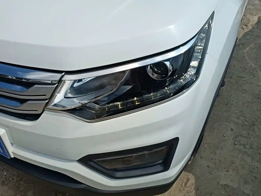 Changan Oshan Changan Oushang CX70 2016 2016 Model 1.6L Manual Elite Type