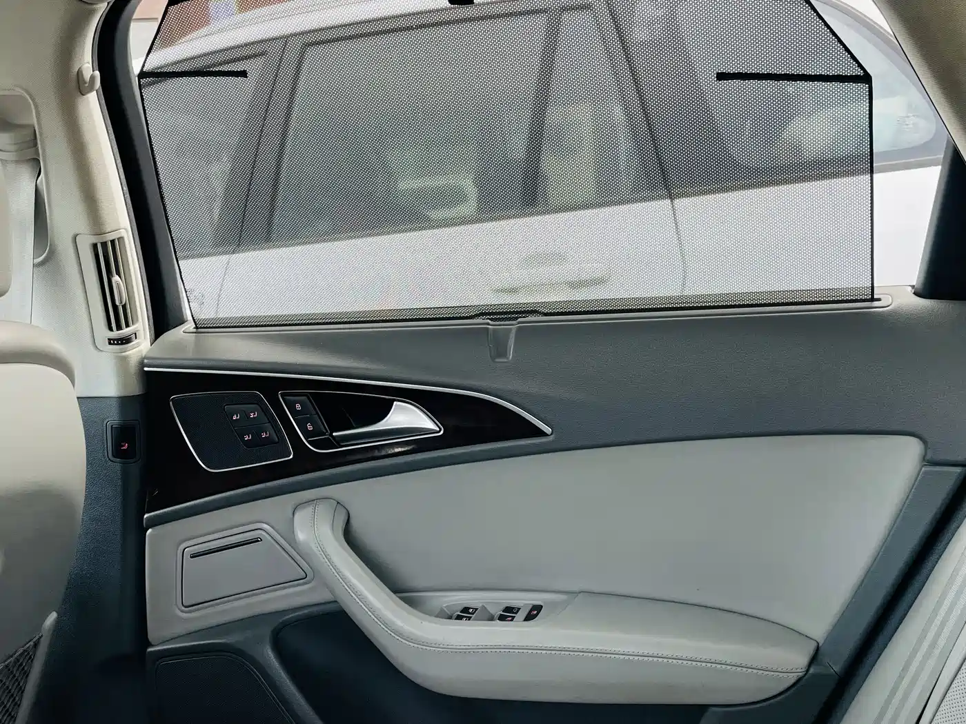 Audi A6L 2012 35 FSI Luxury фото 9