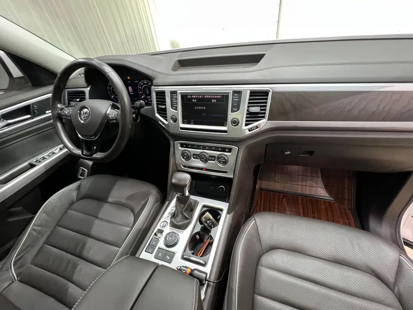 Volkswagen Teramont 2017 530 V6 AWD Ultimate Flagship Edition фото 21