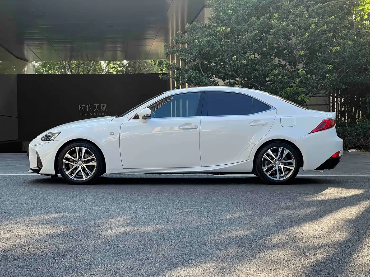 Lexus IS 2018 2017 300 F SPORT