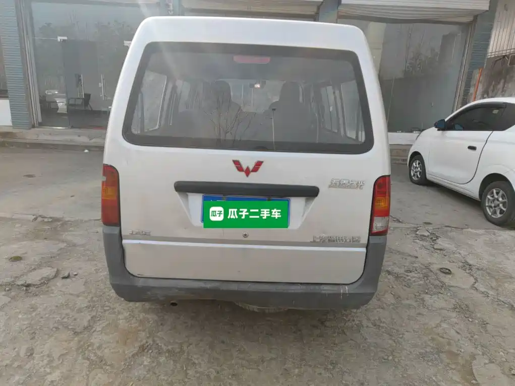 Wuling Motors Wuling Zhiguang 2017 2015 1.2L Utility LSI