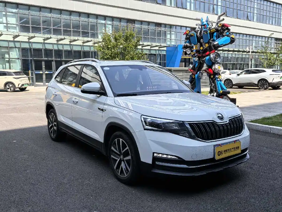 Škoda Kamiq 2020 Model 1.5L Automatic Comfort фото 3
