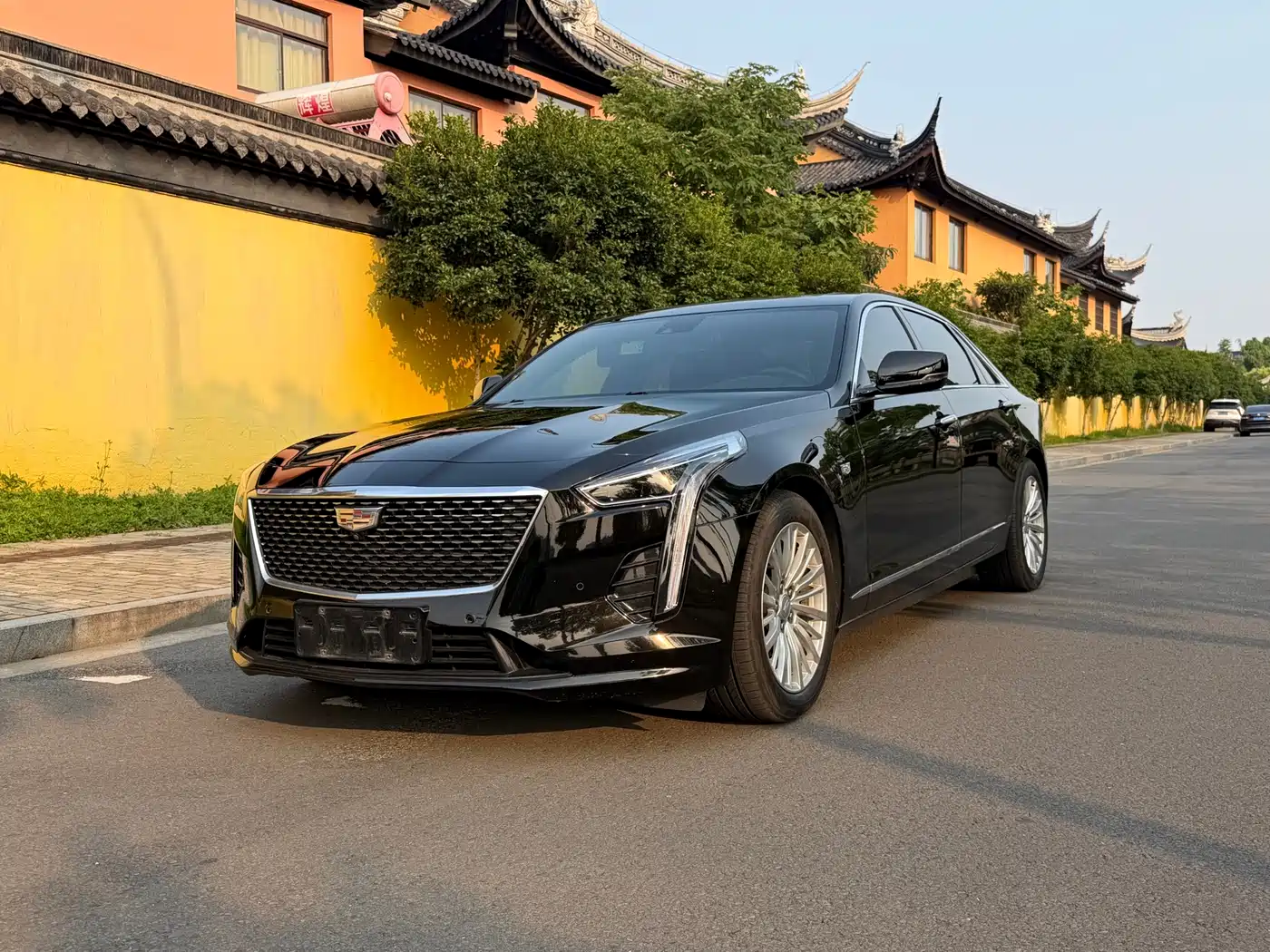 CADILLAC CT6