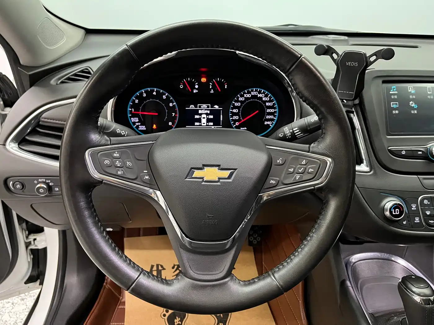 Chevrolet Malibu XL 2018 530T Auto RuiChi Edition фото 8