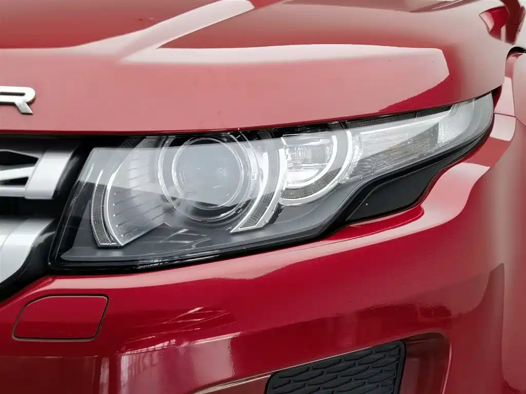 Land Rover Range Rover Evoque (Import) 2012 2.0T 5-door Premium Edition фото 7
