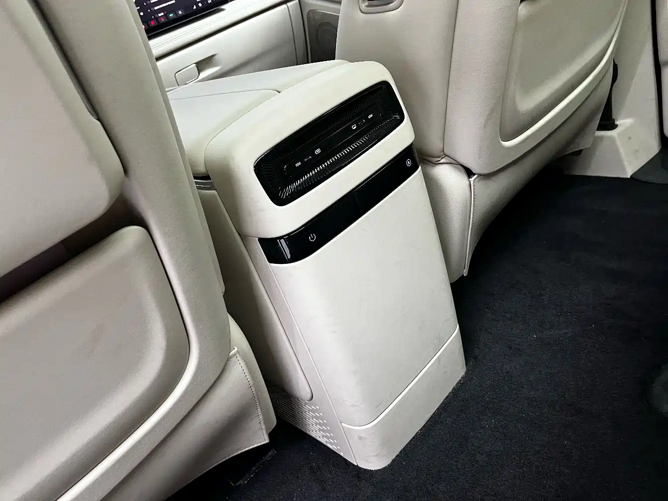 Voyah Auto Voyah Dreamer 2025 PHEV 4WD Kunpeng Premium Edition фото 7