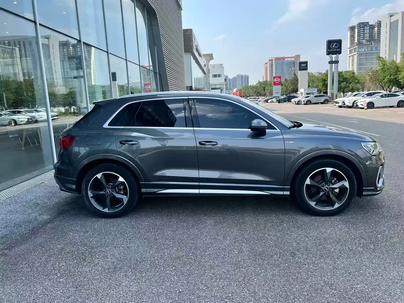 Audi Q3 2022 35 TFSI Fashion Dynamic фото 14