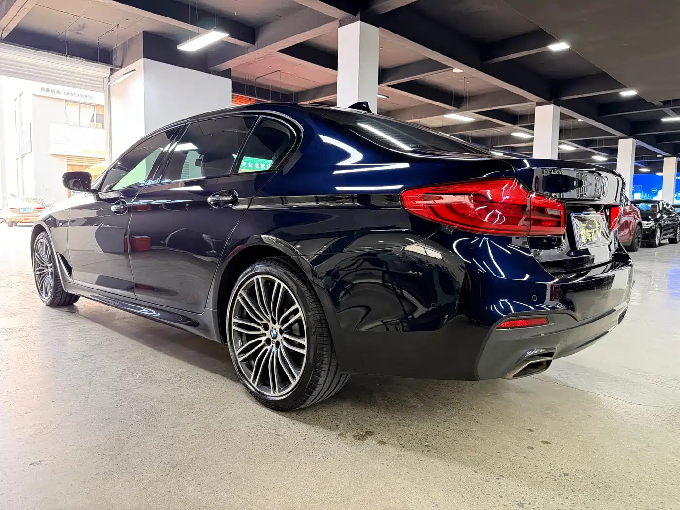 BMW 5 Series 2018 530Li Leading M Sport Package фото 11