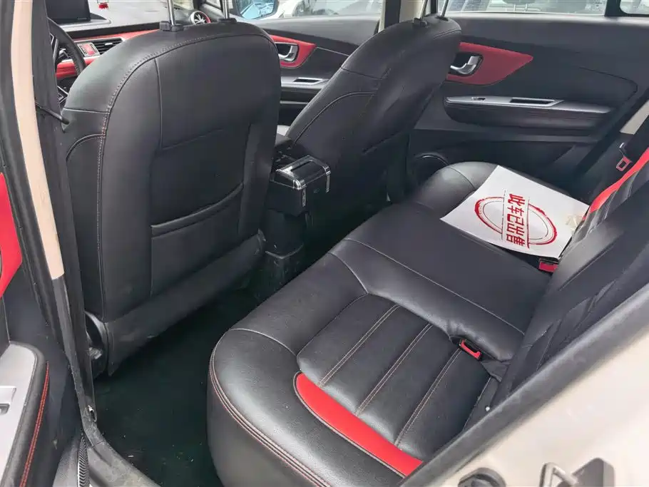 Haval H1 2016 Blue Label 1.5L AMT Luxury фото 11