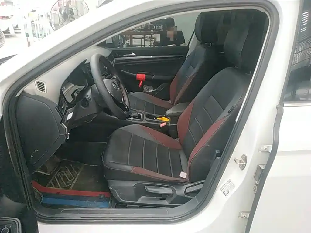 Volkswagen Bora 2020 1.5L Automatic Comfort фото 15