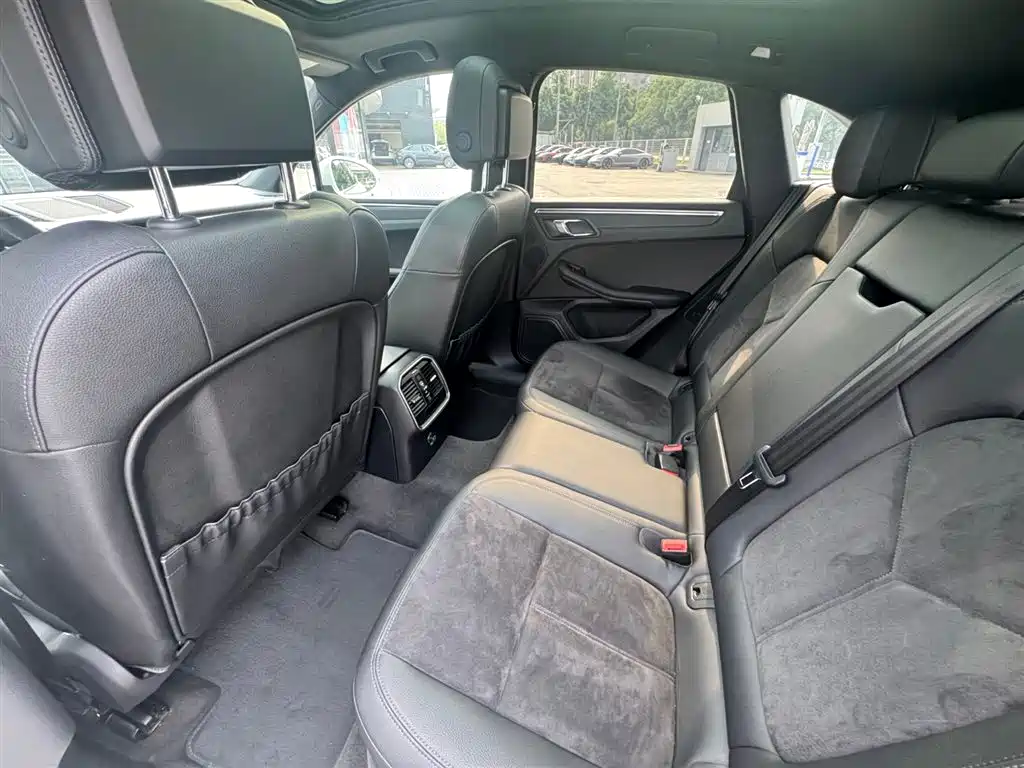 Porsche Macan 2014 Macan 2.0T фото 7