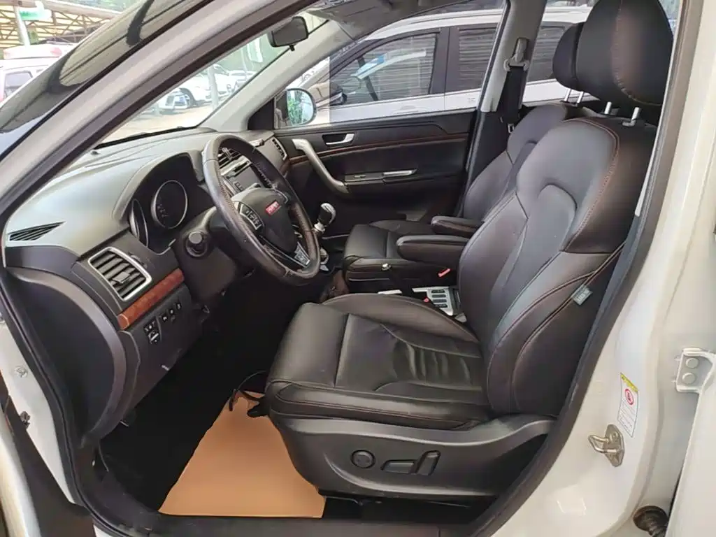 Фото 15 - Haval H6