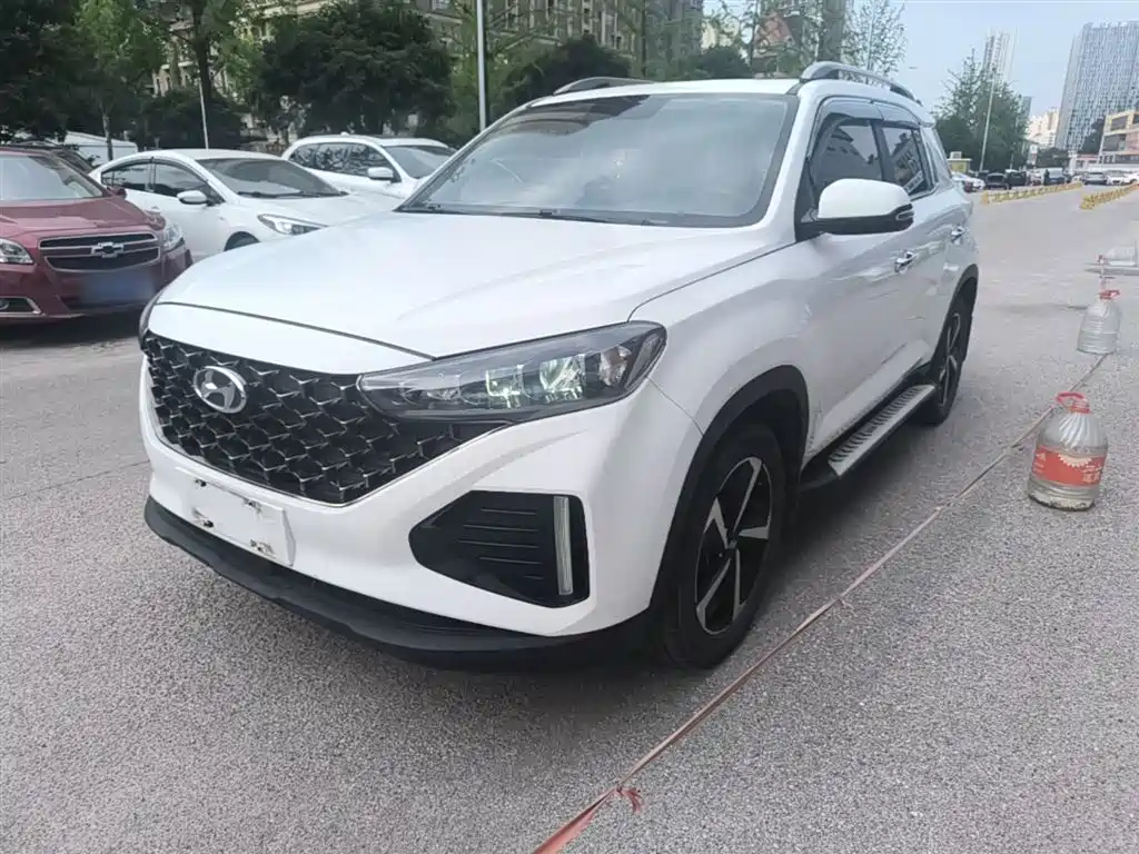 Hyundai Beijing Hyundai ix35 2021 2.0L Automatic 2WD GLS Leading Edition фото 2
