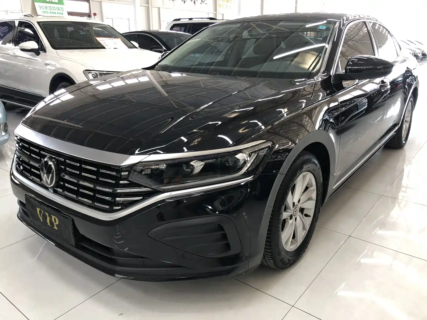 Volkswagen Passat 2023 280TSI Starlight Elite Edition