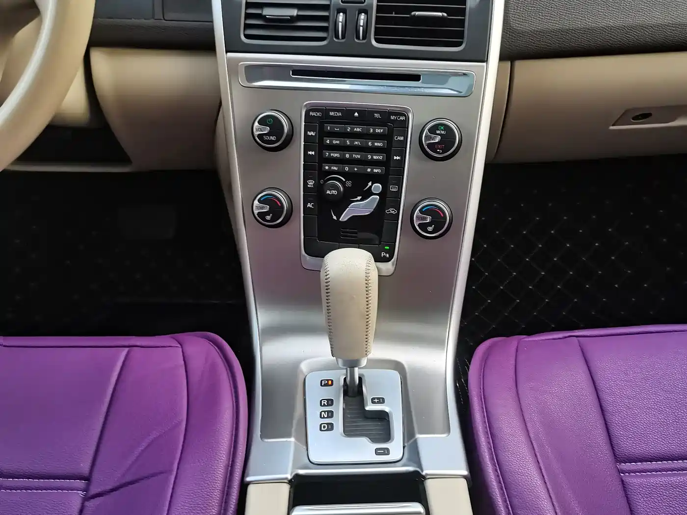 Volvo XC60 (Import) 2011 2012 T5 Elegance Edition