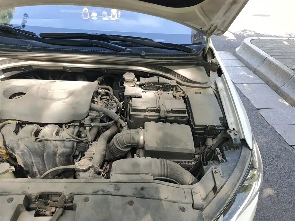 Hyundai Elantra 2016 Model 1.6L Automatic Smart Elite фото 10