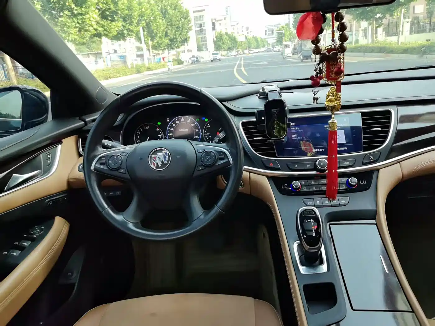 Buick LaCrosse 2021 652T Premium Edition фото 12