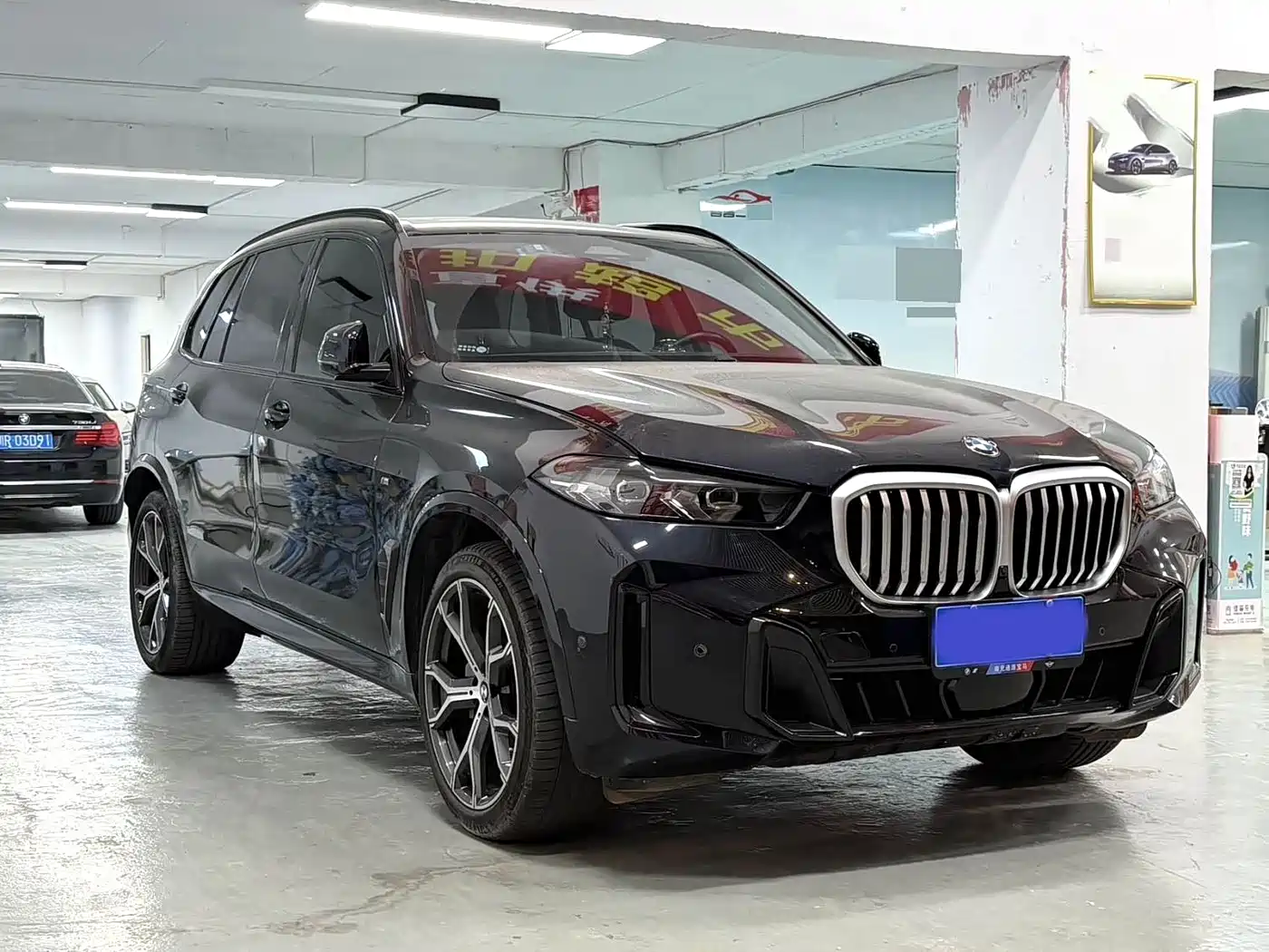 BMW X5 2023 xDrive 30Li Premium M Sport Package фото 3