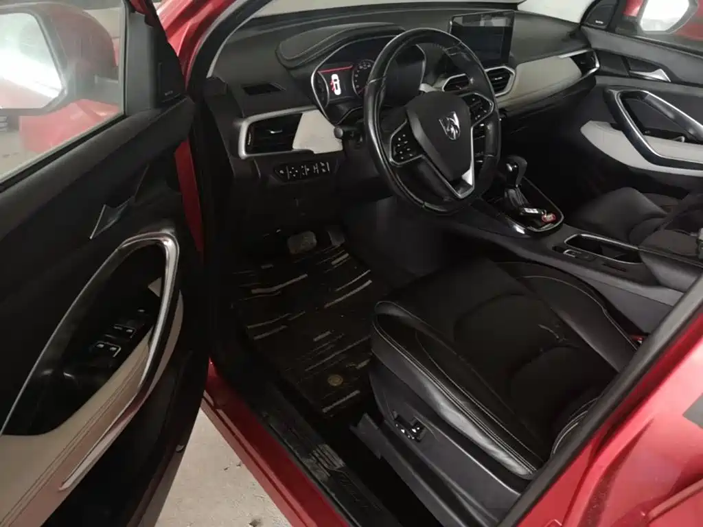 Baojun 530 2018 2018 Model 1.5T DCT Flagship (China V)