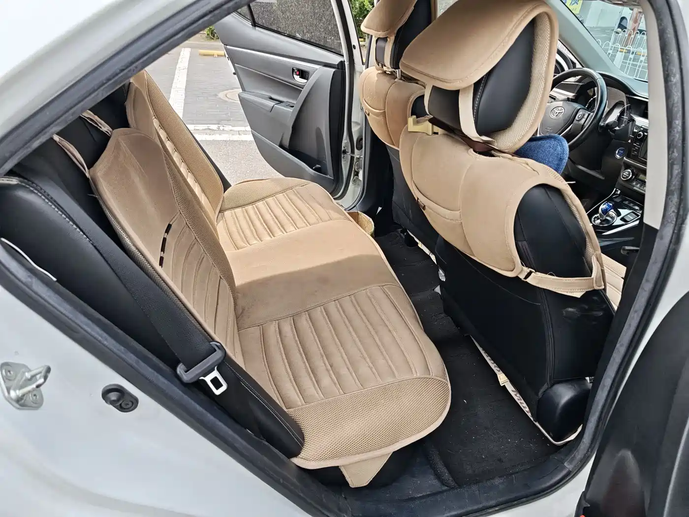 Toyota Levin 2016 Hybrid 1.8H GS-L E-CVT Leading фото 16