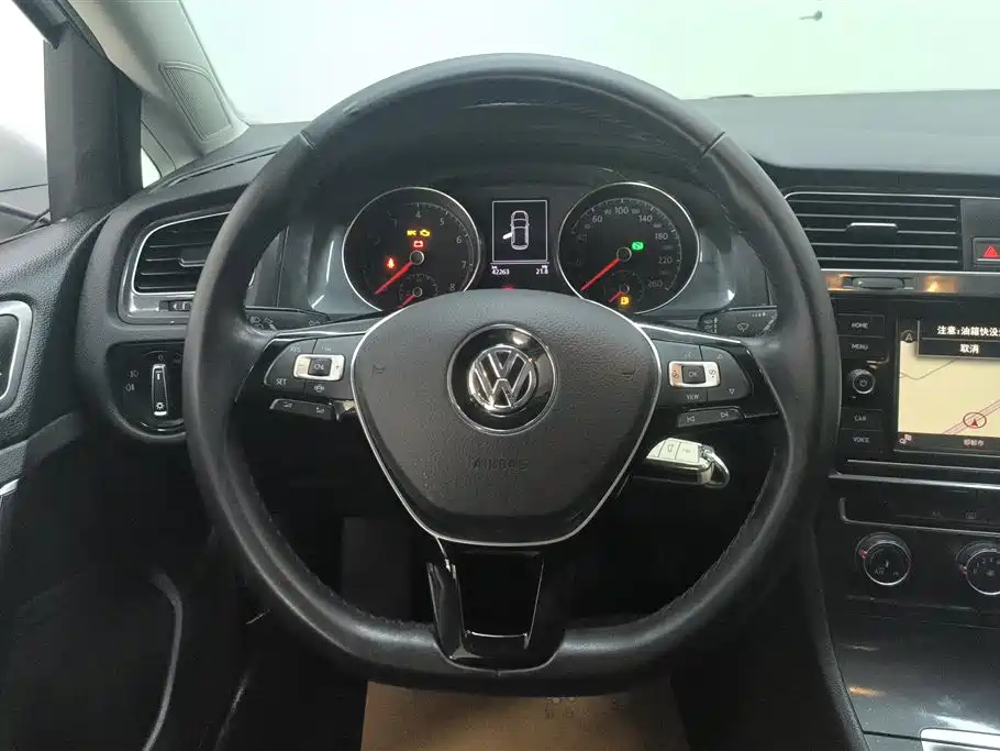 Volkswagen Golf 2019 200TSI DSG Comfort Progressive China VI фото 15