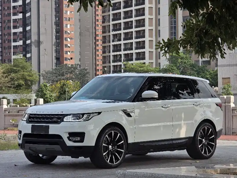 Land Rover Range Rover Sport 2016 3.0 SDV6 HSE