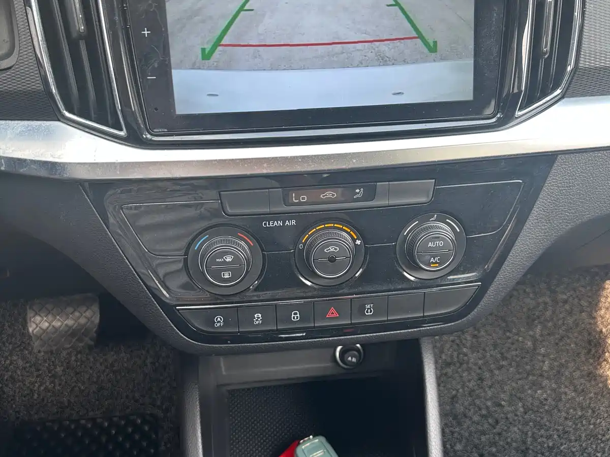Škoda Kamiq 2023 Facelift 1.5L Auto Comfort Edition фото 11