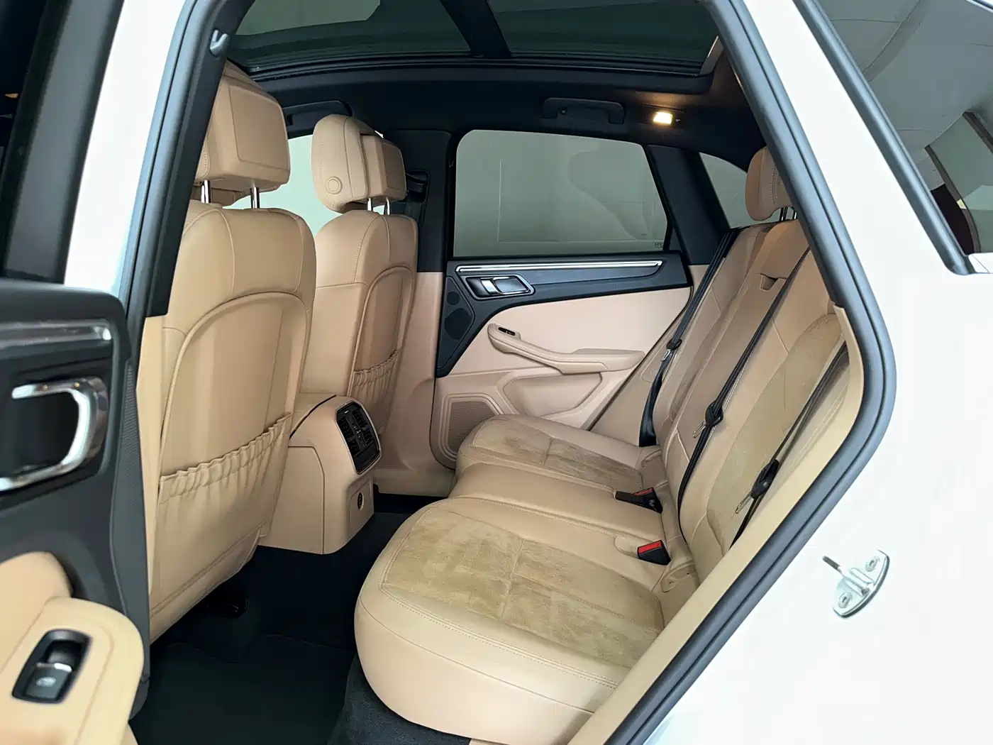 Porsche Macan 2018 Macan 2.0T фото 9