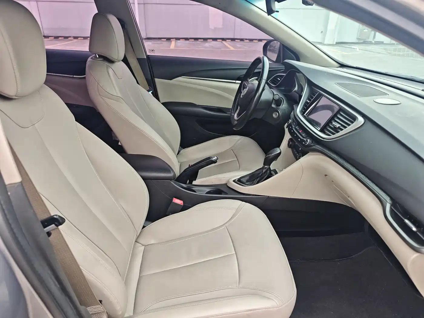 Buick Excelle 2018 15T Dual Clutch Elite (China V) фото 9