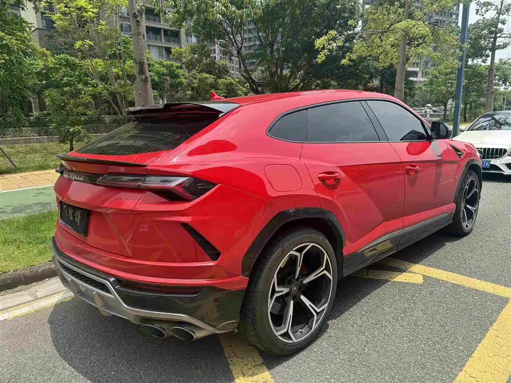 Lamborghini Urus 2019 2018 4.0T V8