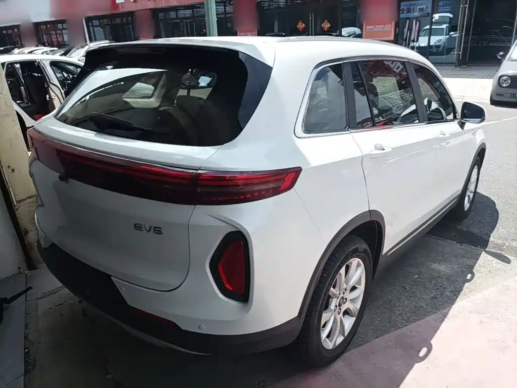Фото 7 - Skyworth Auto Skyworth EV6