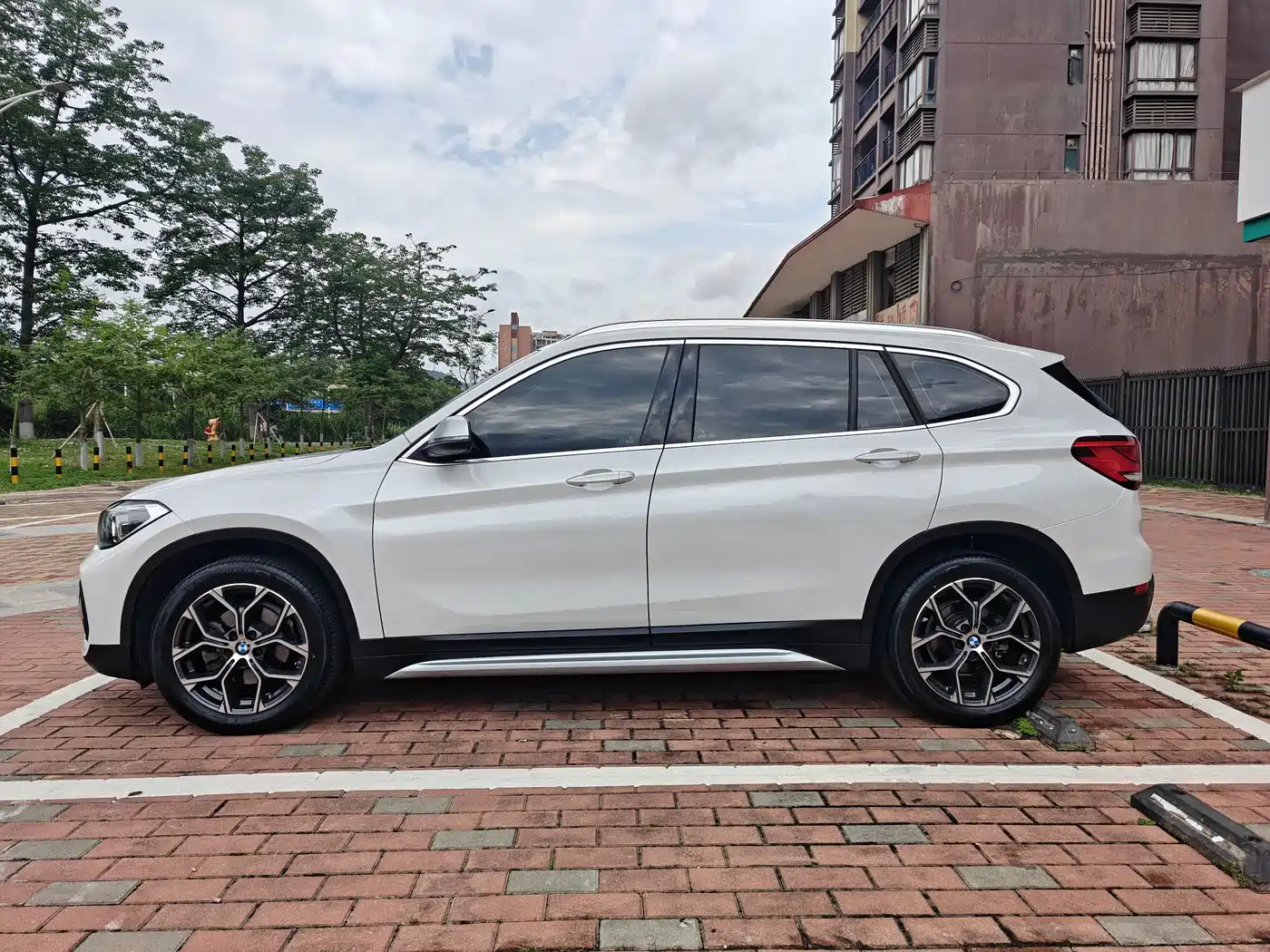 BMW X1 2021 sDrive20Li Exclusive фото 4