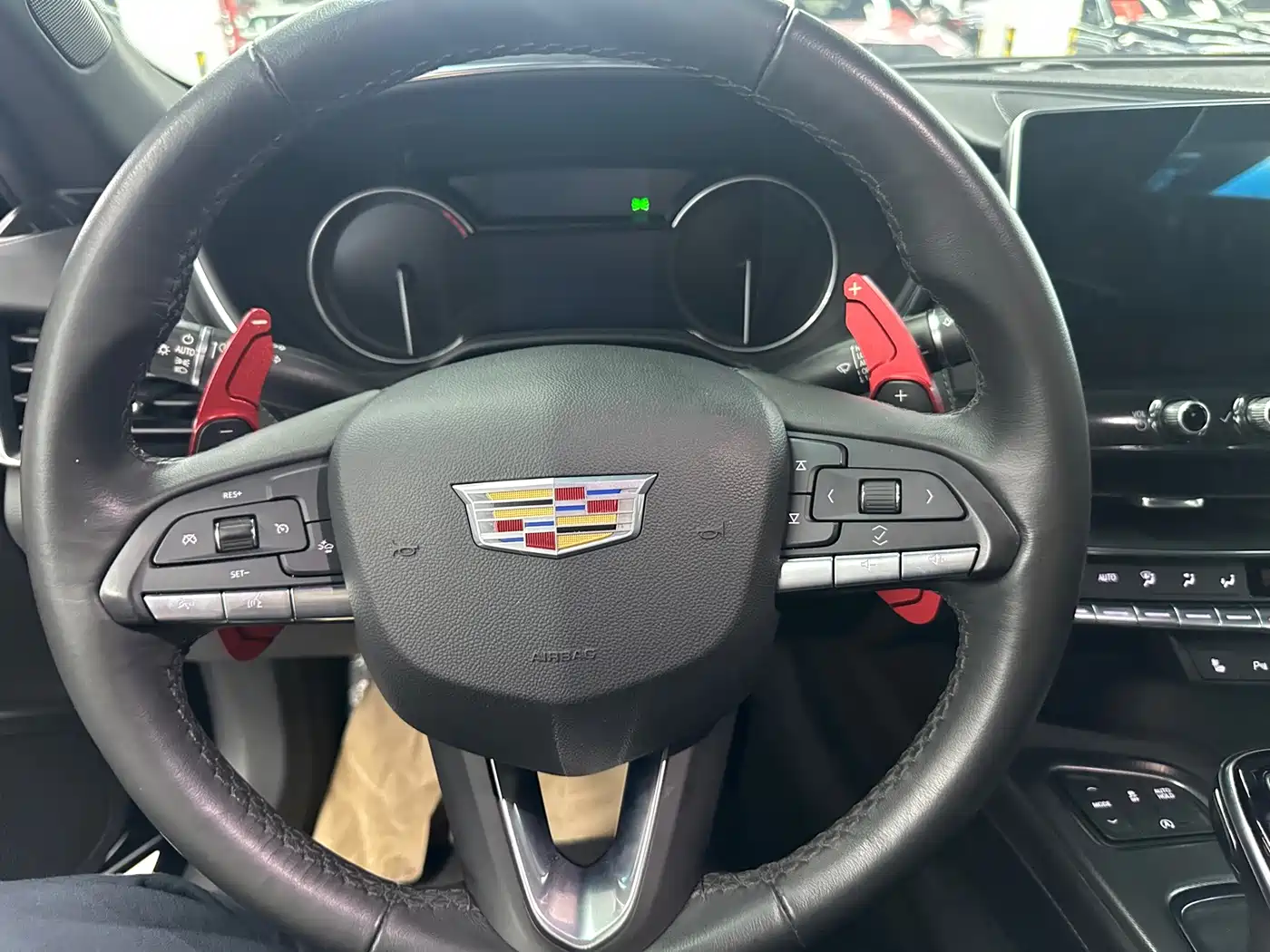 Фото 7 - Cadillac CT5