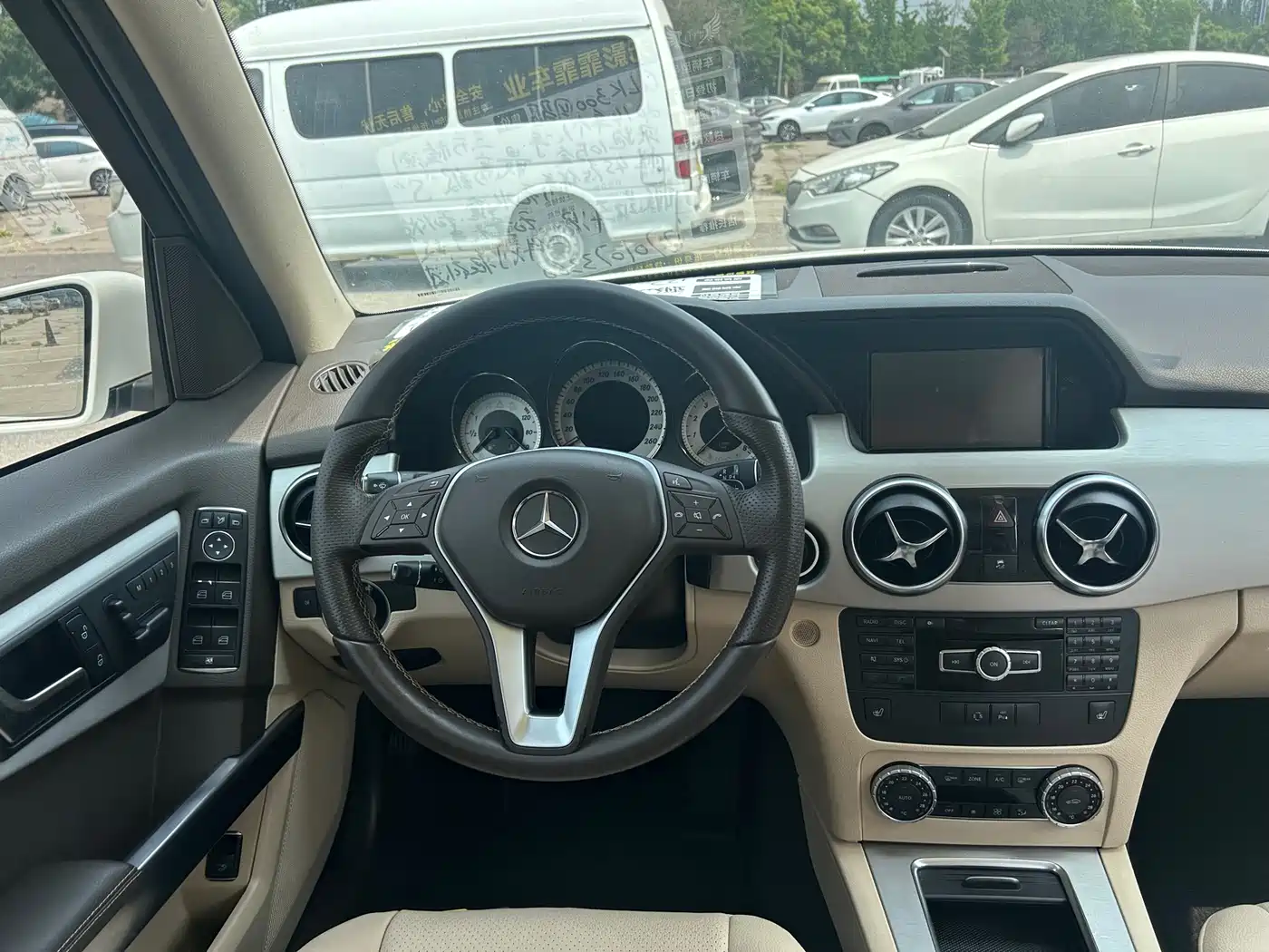 Mercedes-Benz GLK-Class 2013 GLK 300 4MATIC Fashion фото 13