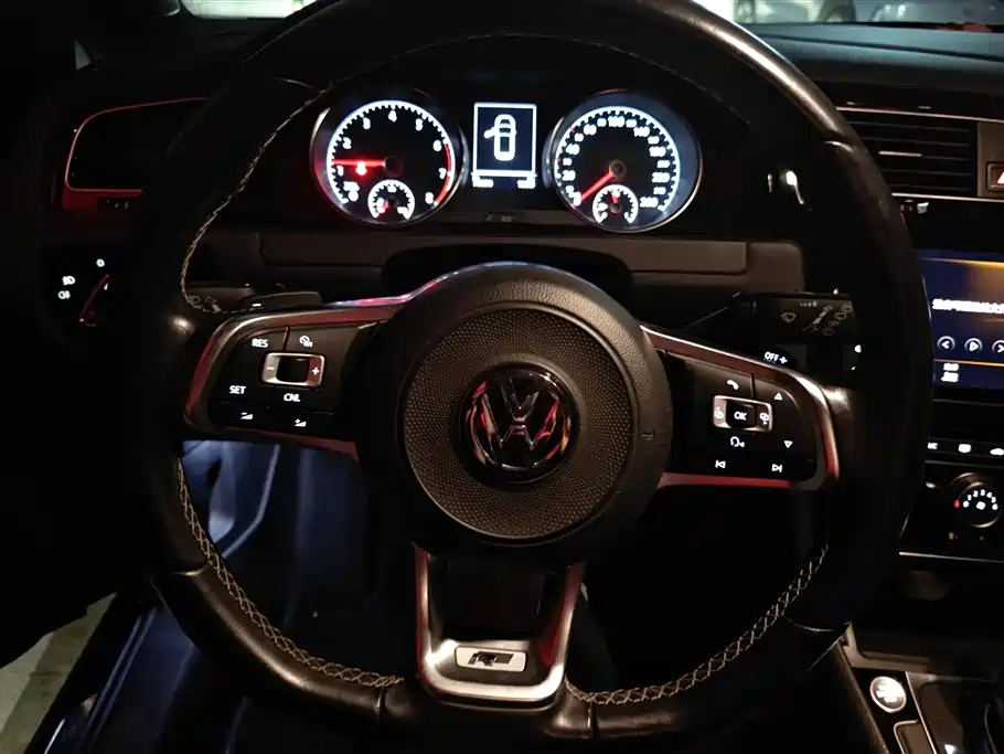 Volkswagen Golf 2018 280TSI Automatic R-Line Model фото 15