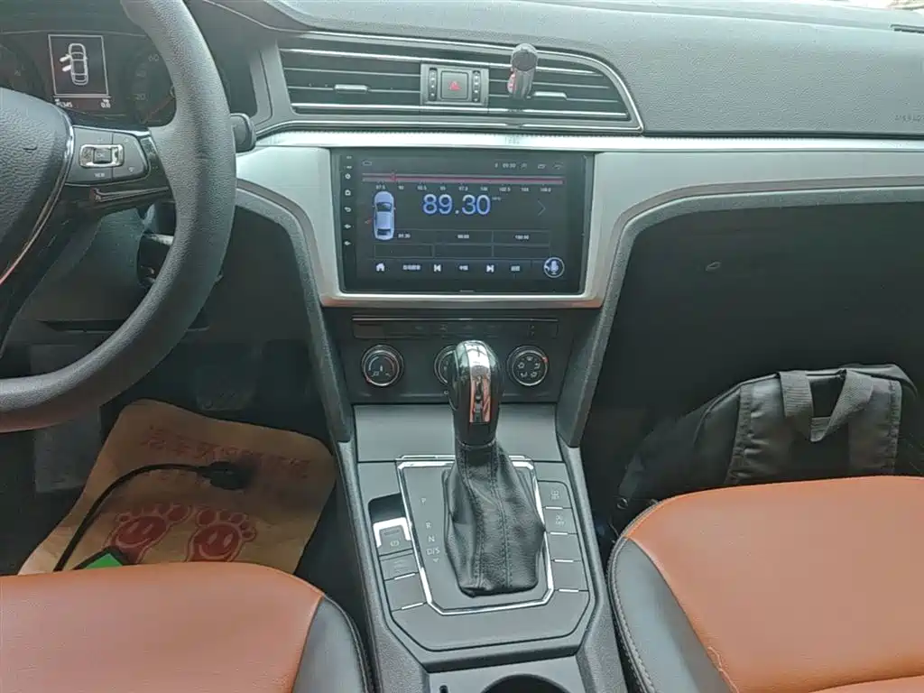 Volkswagen Lamando 2021 230TSI DSG Fashion Edition фото 13