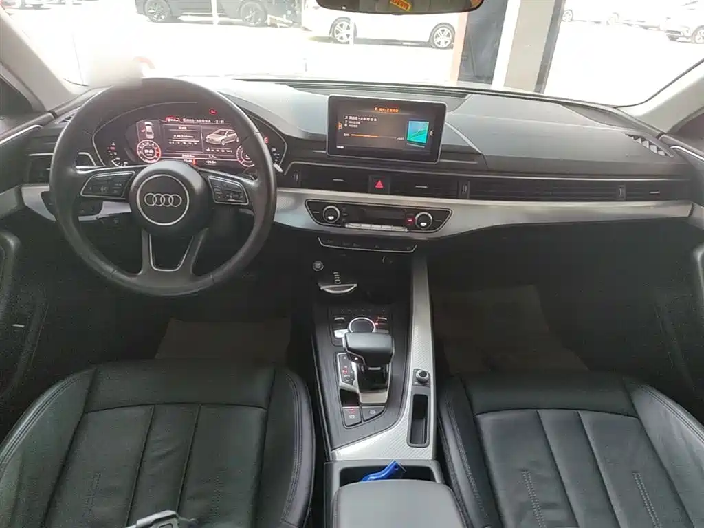 Audi A4L 2018 30th Anniversary 40 TFSI Fashion фото 10