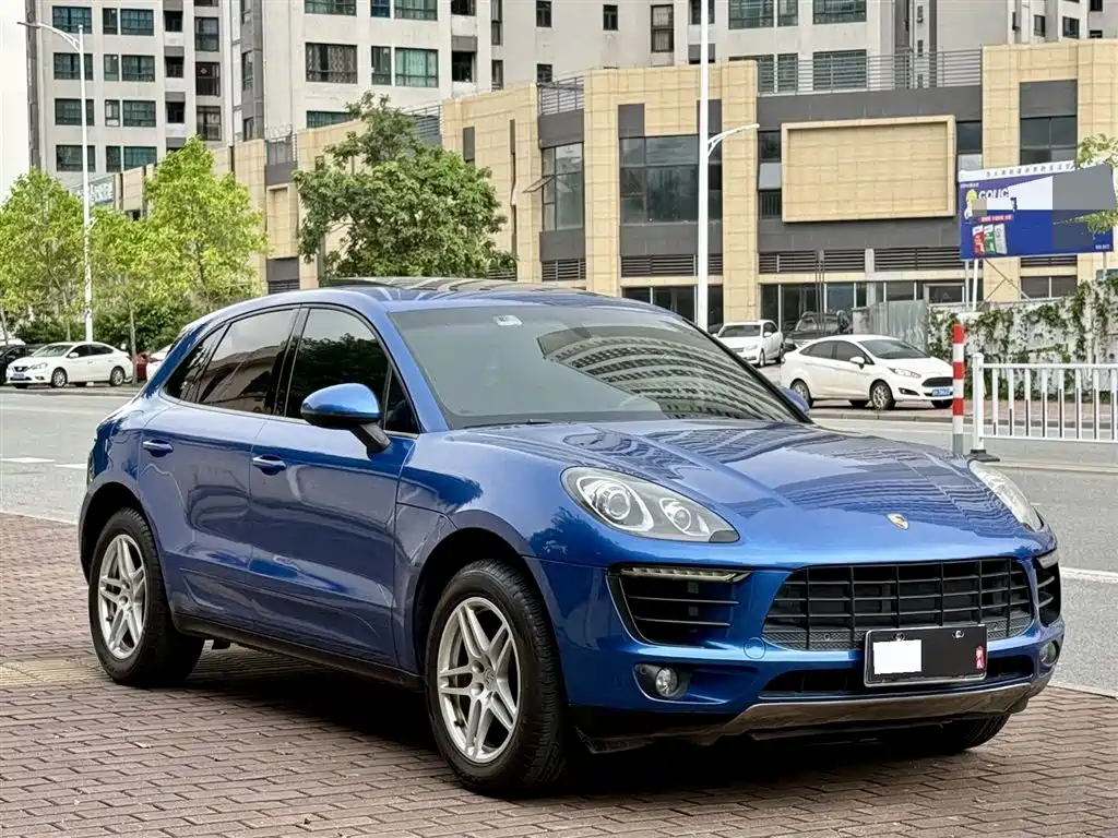 Porsche Macan 2016 Macan 2.0T фото 3