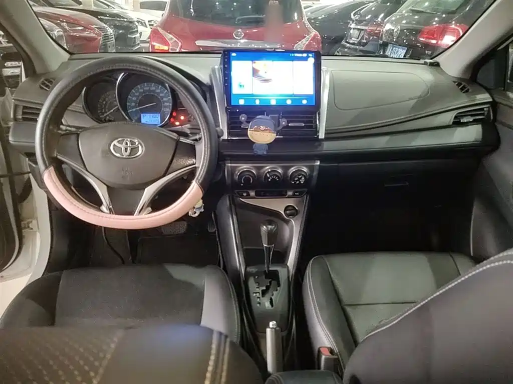 Toyota YARiS L Zhi Xuan 2015 1.5E Auto Charming Edition фото 10