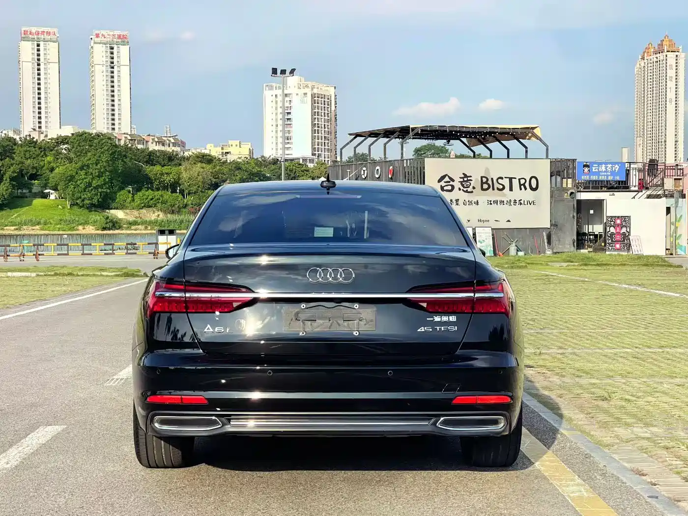 Audi A6L 2021 45 TFSI quattro Exclusive Elegance фото 3