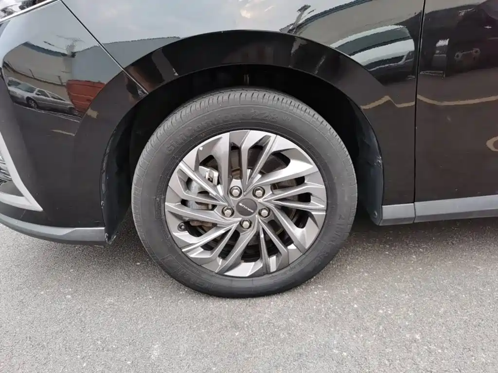 SAIC Maxus Maxus G50 2023 2023 Model PLUS 1.5T Happiness Recommended Auto Cruise Edition